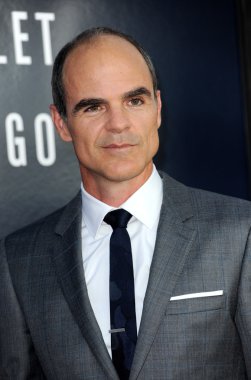Michael Kelly in Los Angeles