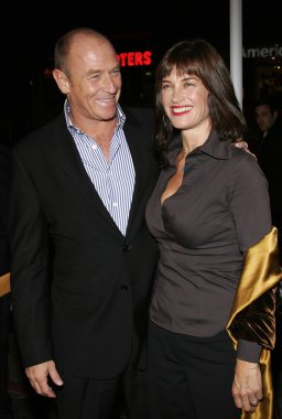 Amanda öder ve corbin bernsen