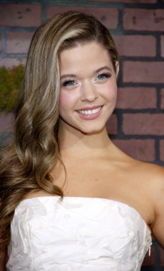oyuncu Sasha Pieterse