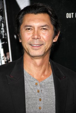 aktör Lou Diamond Phillips