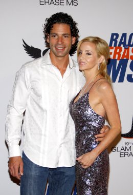 Camille Grammer ve Dimitri Charalambopoulos