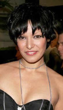 Oyuncu Yangzom Brauen