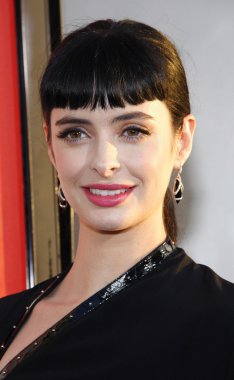 Oyuncu Krysten Ritter