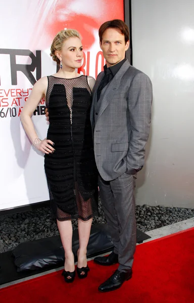 Anna paquin och stephen moyer — Stockfoto