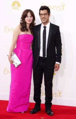 Zooey Deschanel ve Jacob Pechenik