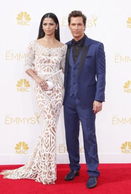 Camila alves ve matthew mcconaughey