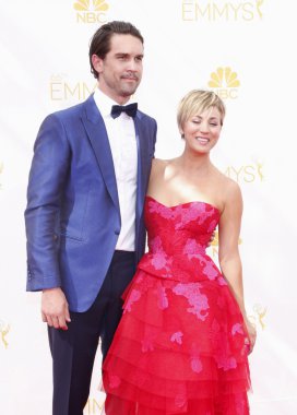 Kaley cuoco ve ryan tatlım