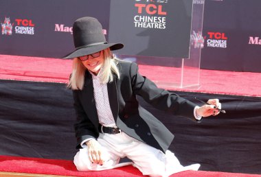 Diane Keaton at Diane Keaton Hand- and Footprint Ceremony held at the TCL Chinese Theater in Hollywood, USA on August 11, 2022.