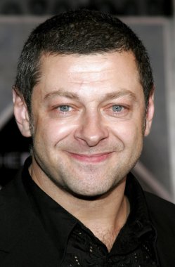 Aktör Andy Serkis