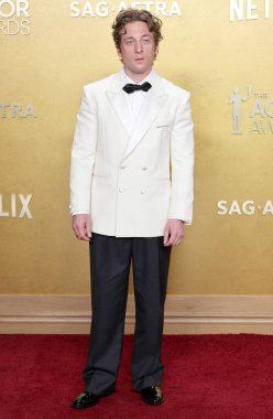 Jeremy Allen White, 1 Mart 2026 'da ABD' nin Los Angeles kentindeki Shrine Oditoryumu ve Expo Hall 'da düzenlenen 32..