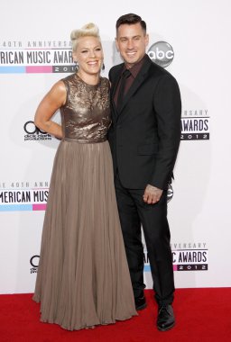 pembe ve corey hart