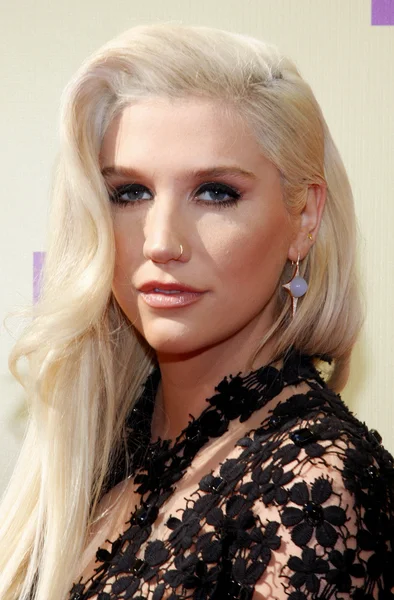 Cantante-actriz Kesha — Foto de Stock