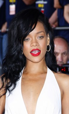 Şarkıcı-oyuncu Rihanna