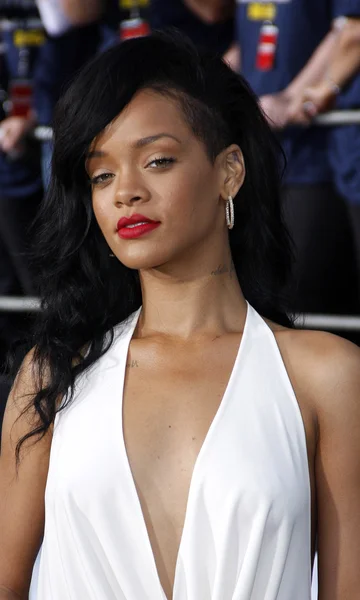 Cantante-actriz Rihanna — Foto de Stock