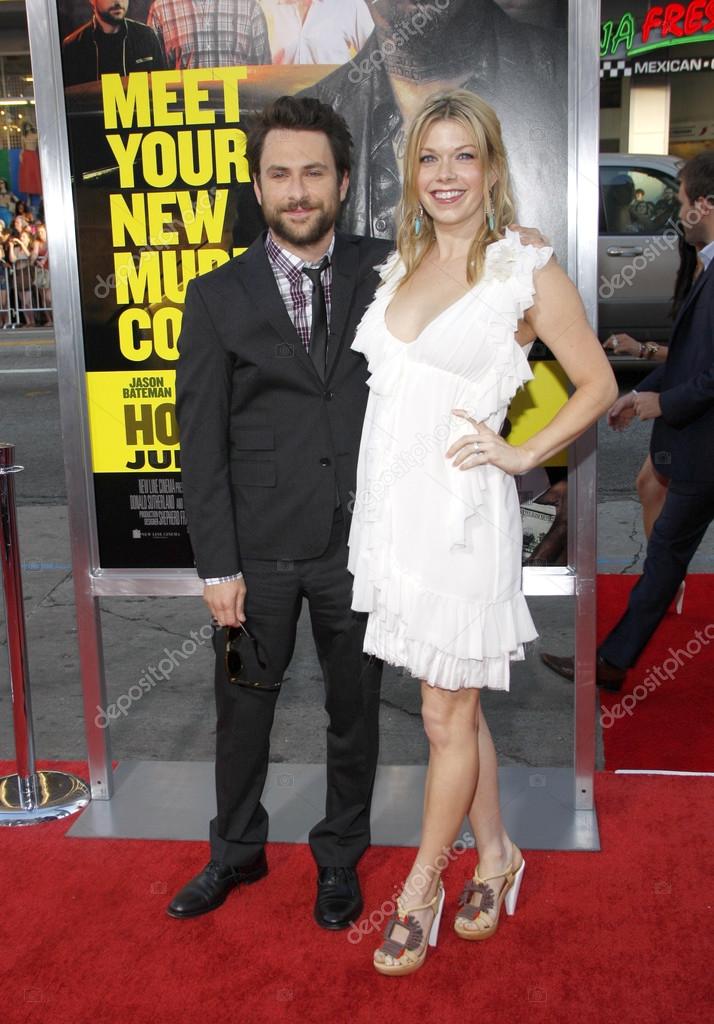 Charlie Day And Mary Elizabeth Ellis At The Los Angeles Premiere Of 'Going  The Distance' Held At The Grauman's Chinese Theater In Hollywood, USA On  August 23, 2010. Stock Photo, Picture and