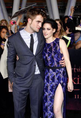 Robert pattinson ve kristen stewart