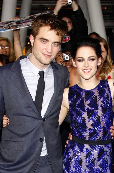 Robert Pattinson e Kristen Stewart — Fotografia de Stock