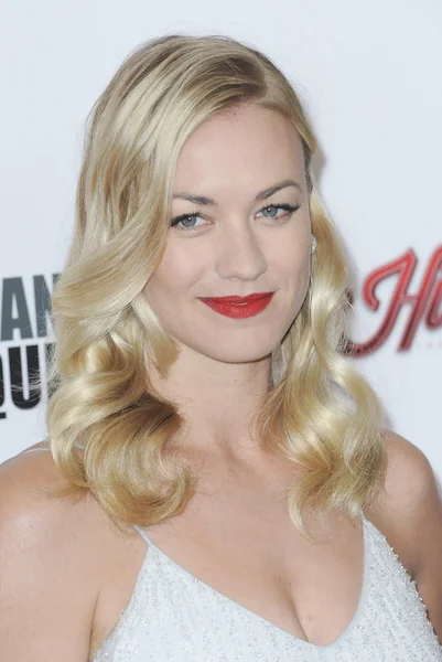 Aktorka Yvonne Strahovski — Zdjęcie stockowe