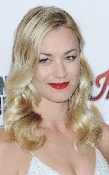 L'actrice Yvonne Strahovski — Photo