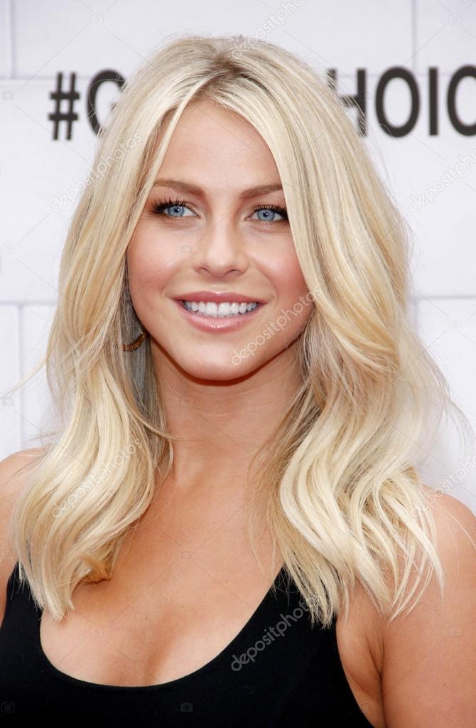 Actress Julianne Hough – Stock Editorial Photo © PopularImages #89835626