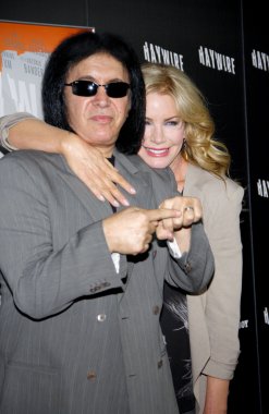 Gene simmons ve shannon tweed