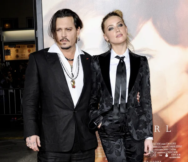 Johnny Depp e Amber Heard — Fotografia de Stock