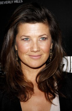 aktris daphne zuniga