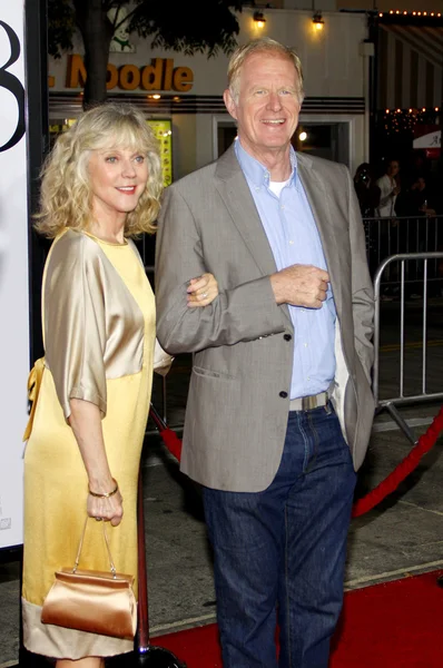 Blythe Danner and Ed Begley Jr. — Stock Photo, Image