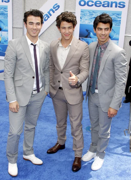 Nick, Kevin y Joe Jonas — Foto de Stock
