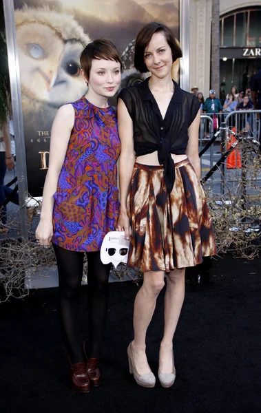 Emily braun und jena malone — Stockfoto