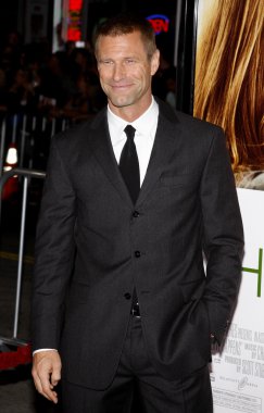 aktör Aaron Eckhart