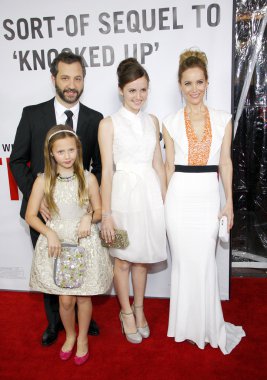 Leslie Mann and Iris Apatow