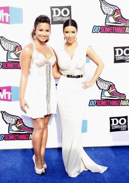 Demi Lovato et Kim Kardashian — Photo