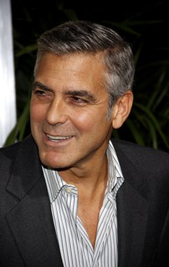 aktör george clooney