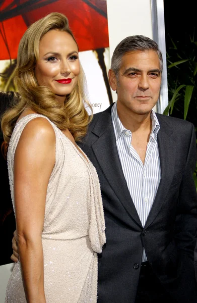 George Clooney and Stacy Keibler — Stock Photo, Image