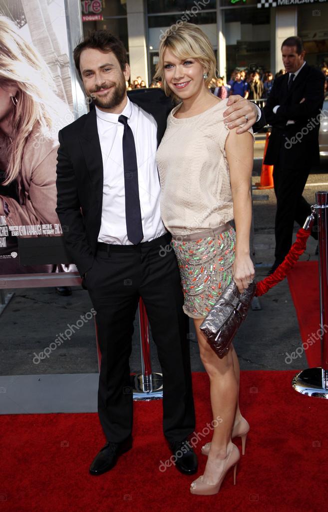 Charlie Day And Mary Elizabeth Ellis At The Los Angeles Premiere Of 'Going  The Distance' Held At The Grauman's Chinese Theater In Hollywood, USA On  August 23, 2010. Stock Photo, Picture and