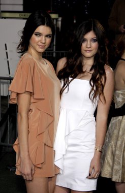 Kendall ve Kylie Jenner