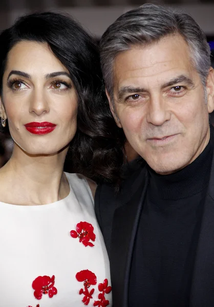 George Clooney och Amal Clooney — Stockfoto