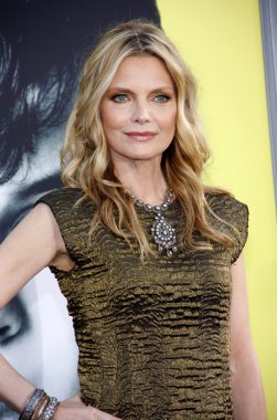 aktris michelle pfeiffer