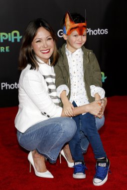 Aktris Lindsay Price