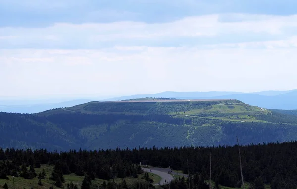 Blick Auf Das Oberbecken Eines Pumpspeicherkraftwerks Auf Einem Berg Sommerwandern — Stockfoto