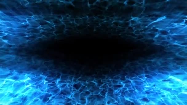 Un azul y nadando en el agua — Vídeo de stock