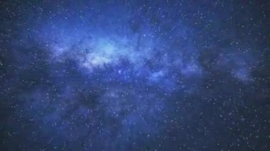 Yıldızlarla dolu bir gökyüzü