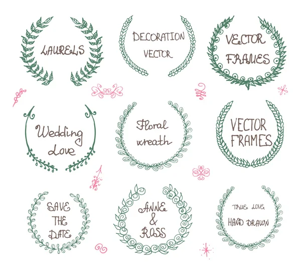 Round hand drawn wreaths — Stock Vector