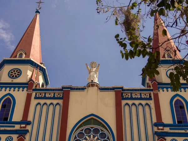 Façade Basilique Notre Dame Rosaire Dans Ville Moniquira Dans Département — Photo