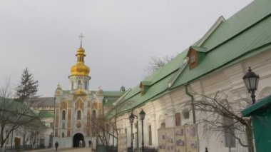 Giriş bir Ortodoks kiliseleri Ukrayna duvar mimarisinde boyalı Dormition Katedrali kutsal Dormition Kiev-Pechersk Lavra resimlere dekore edilmiş