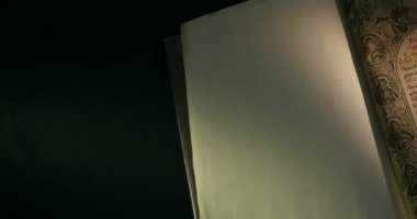 Kiev-Pecherska Lavra Eski-Slav Tarzı Gravürler Yazma Eski Kitap Paterik Kitap Sayfaları Dönüm Aziz Rahipler In Hayatından Episodes