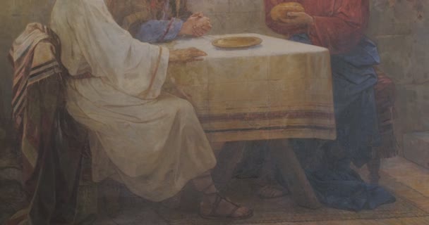 Jesus Kristus på Emmaus målning på väggen bild av Jesus och hans lärjungar fresker e kyrka ortodoxa St Anthony och Theodosius Refectory — Stockvideo