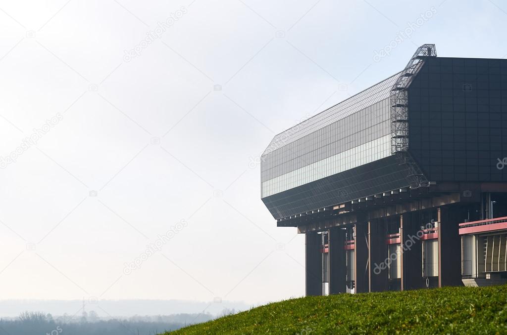 Strepy-Thieu boat lift, Belgium