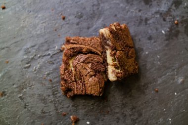 Mermer Kek Kek taş koyu arka plan kayrak